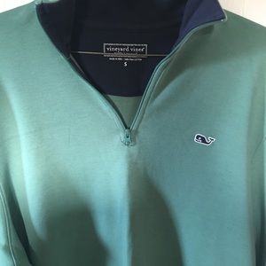 Vineyard vines pullover